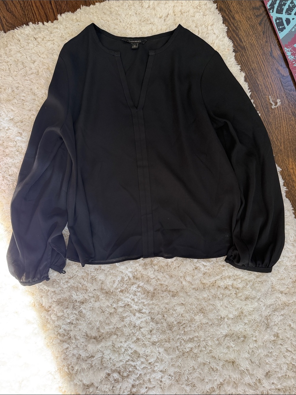 Banana Republic Black  V-Neck Long Sleeve Blouse